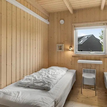 Awesome In With Kitchen Holiday home Ebeltoft
